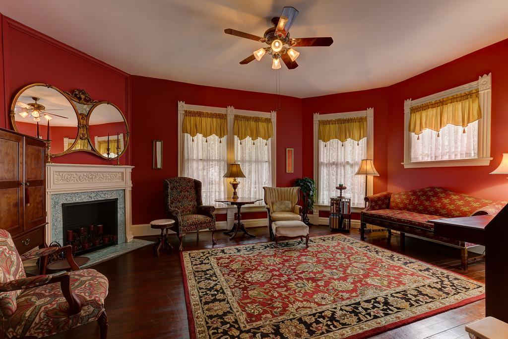 C.W. Worth House Bed And Breakfast Wilmington Esterno foto